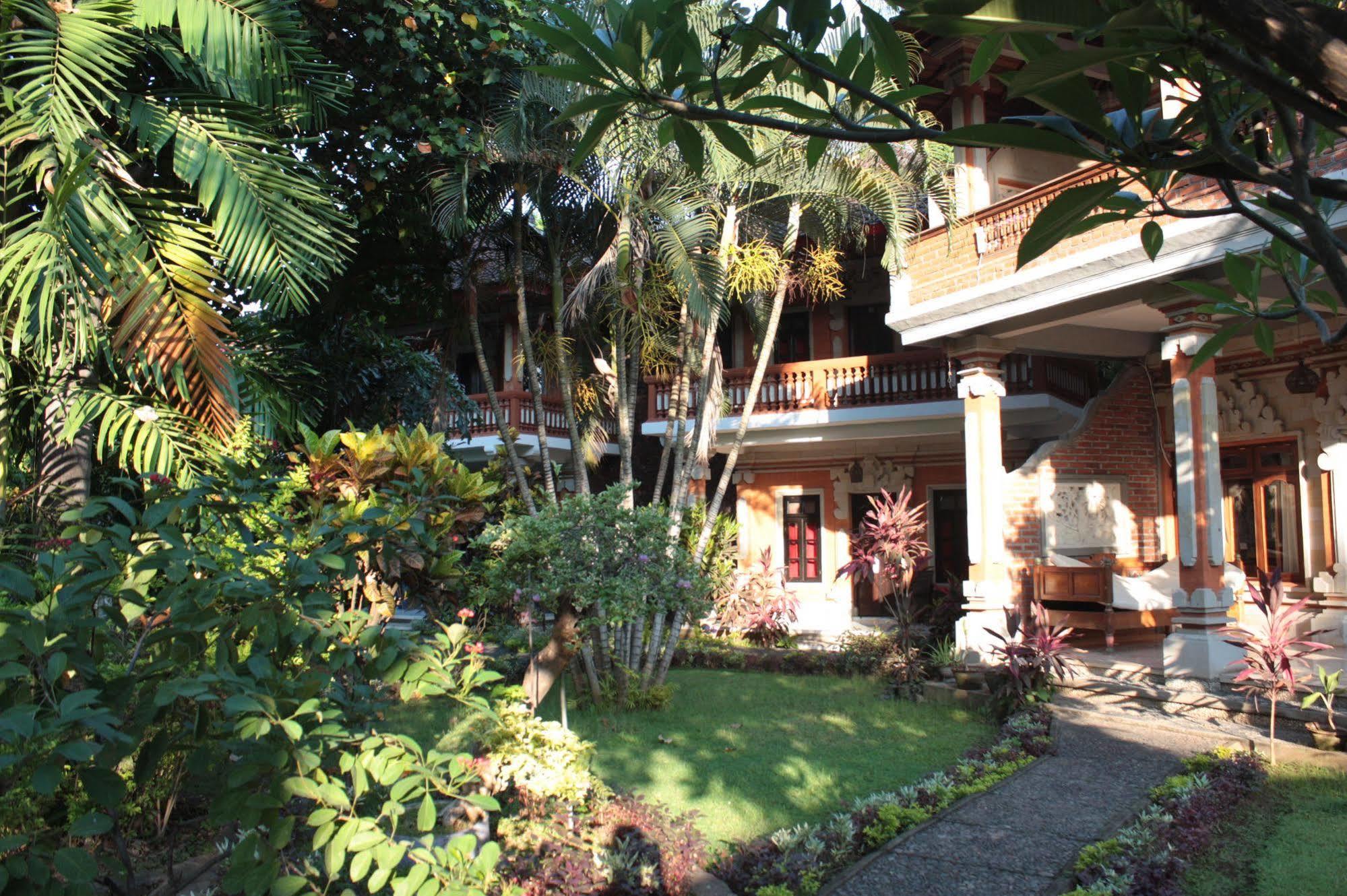Rambutan Boutique Hotel Lovina  Luaran gambar